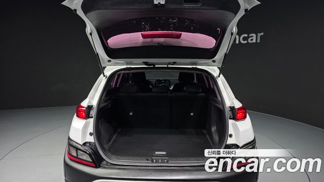 Hyundai Kona Gasoline 1.6 Turbo 4WD Smart 2021 — фото 20