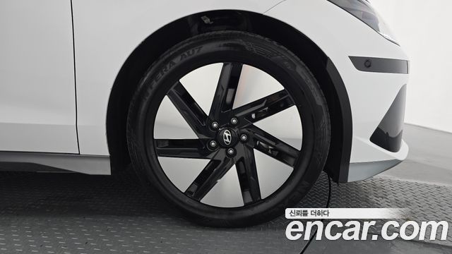 Hyundai Ioniq 6 Long Range AWD Prestige 2025 — фото 21