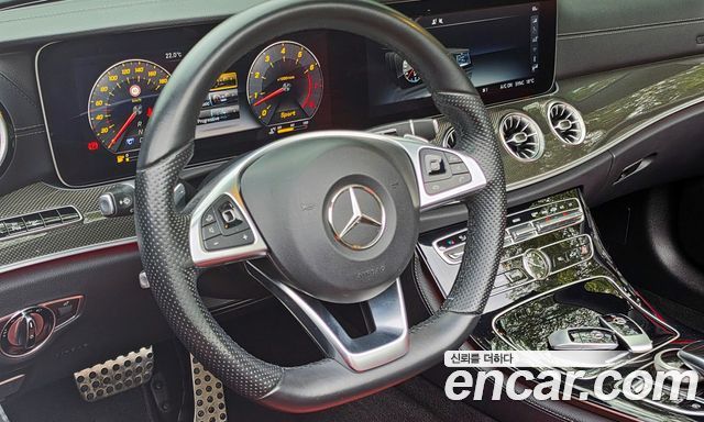 Mercedes-Benz E-Class (W213) E400 Cabriolet 2018 — фото 10