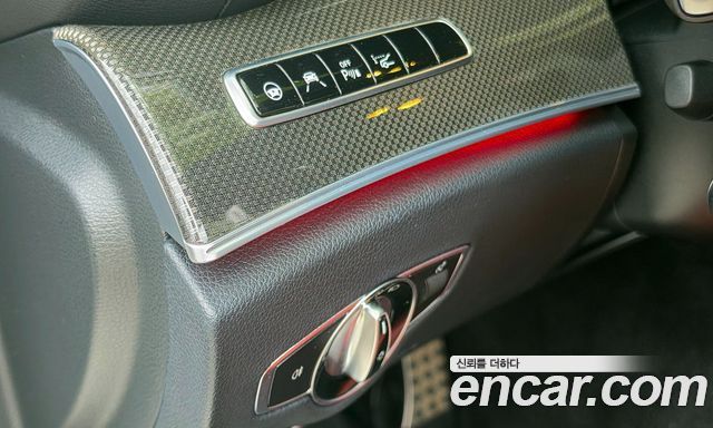 Mercedes-Benz E-Class (W213) E400 Cabriolet 2018 — фото 18