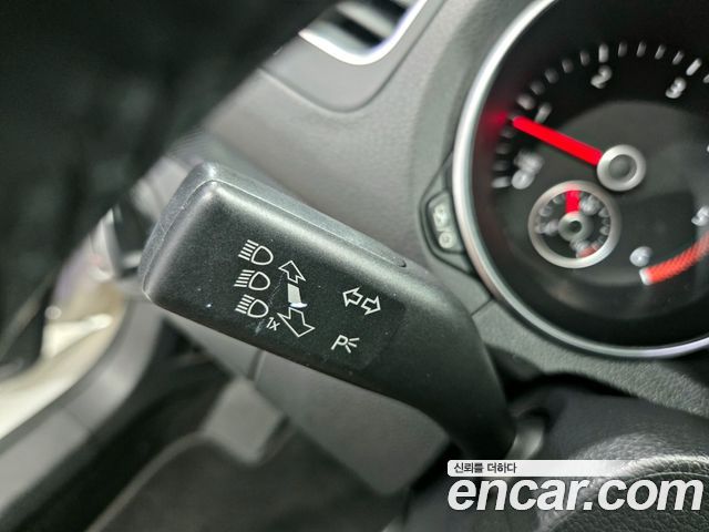 Volkswagen Golf (VI) 1.6 TDI Blue Motion StyleEdition 2013 — фото 19