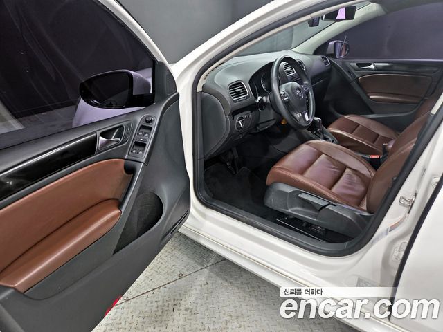 Volkswagen Golf (VI) 1.6 TDI Blue Motion StyleEdition 2013 — фото 21