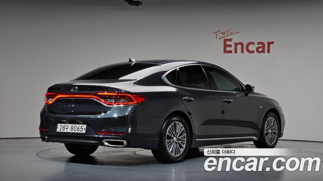 Hyundai Grandeur Hybrid (IG) Exclusive Special 2019 — фото 2