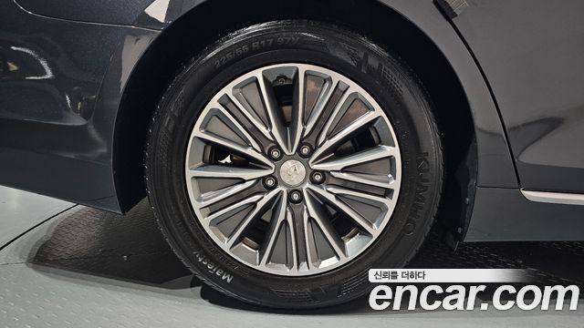 Hyundai Grandeur Hybrid (IG) Exclusive Special 2019 — фото 21
