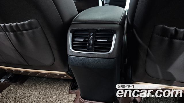 Hyundai Grandeur Hybrid (IG) Exclusive Special 2019 — фото 31