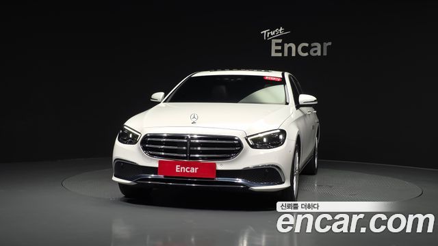 Mercedes-Benz E-Class (W213) E220d 4MATIC Exclusive 2021 — фото 3