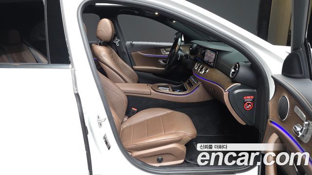 Mercedes-Benz E-Class (W213) E220d 4MATIC Exclusive 2021 — фото 11