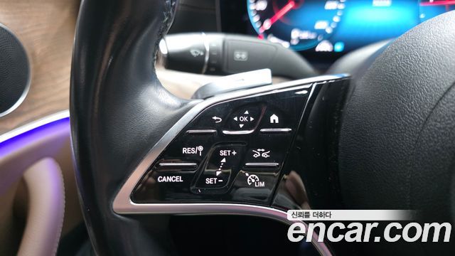 Mercedes-Benz E-Class (W213) E220d 4MATIC Exclusive 2021 — фото 30