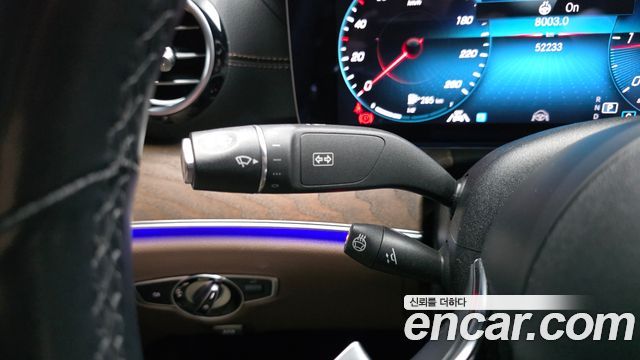 Mercedes-Benz E-Class (W213) E220d 4MATIC Exclusive 2021 — фото 31