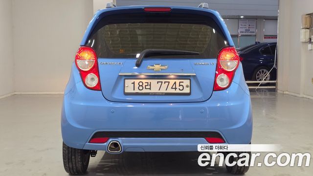 Chevrolet Spark LPG LT Standard 2014 — фото 5