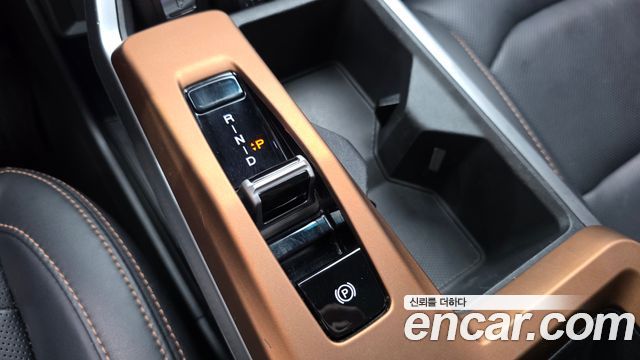KG Mobility (SsangYong) Torres EVX E7 2024 — фото 9