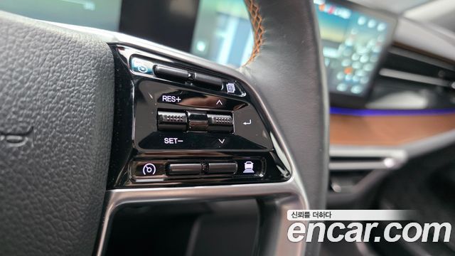 KG Mobility (SsangYong) Torres EVX E7 2024 — фото 20