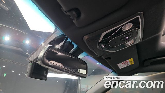 KG Mobility (SsangYong) Torres EVX E7 2024 — фото 32