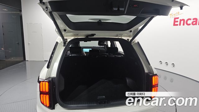 KG Mobility (SsangYong) Torres EVX E7 2024 — фото 34