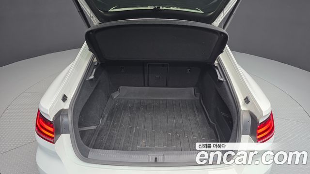 Volkswagen Arteon 2.0 TDI Prestige 2019 — фото 20