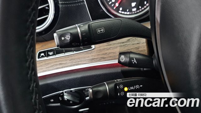 Mercedes-Benz E-Class (W213) E220d 4MATIC Exclusive 2018 — фото 20