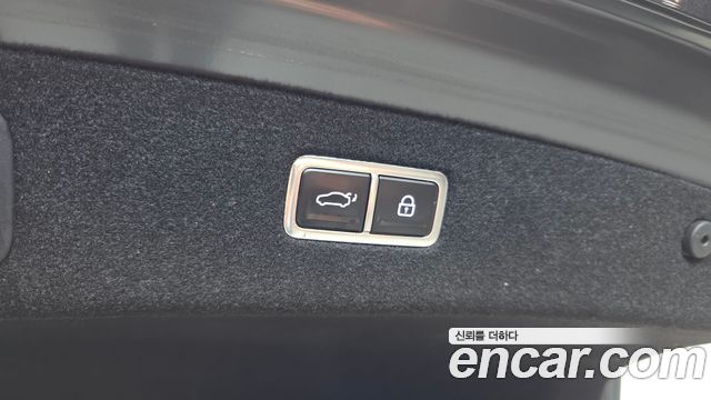 Genesis G90 (RS4) Gasoline 3.5 Turbo AWD 2025 — фото 16