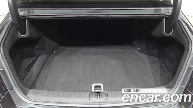 Genesis G90 (RS4) Gasoline 3.5 Turbo AWD 2025 — фото 17