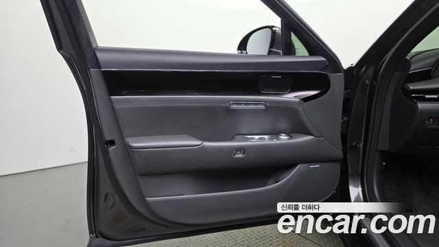 Genesis G90 (RS4) Gasoline 3.5 Turbo AWD 2025 — фото 24