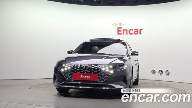 Hyundai Grandeur (IG) 2.5 Le Blanc 2023 — фото 3