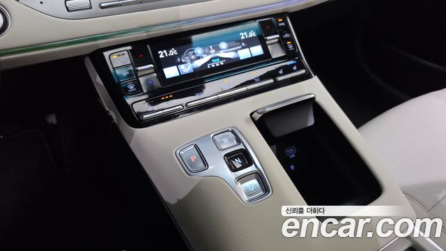 Hyundai Grandeur (IG) 2.5 Le Blanc 2023 — фото 9