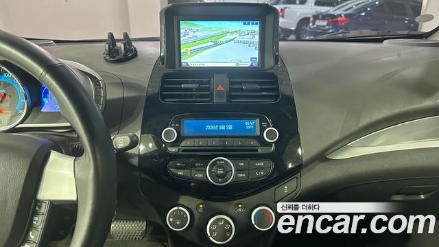 Chevrolet Spark Spark S LT 2014 — фото 17