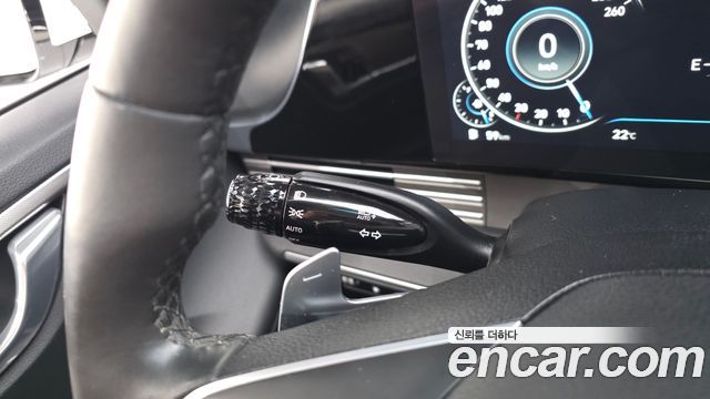 Hyundai Grandeur (IG) 2.5 Premium 2023 — фото 17