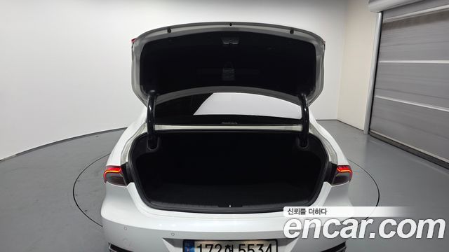 Hyundai Grandeur (IG) 2.5 Premium 2023 — фото 20