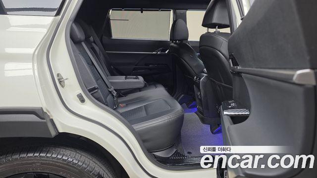 KG Mobility (SsangYong) Torres Gasoline 1.5 2WD Black Edition 2024 — фото 11