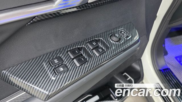KG Mobility (SsangYong) Torres Gasoline 1.5 2WD Black Edition 2024 — фото 30