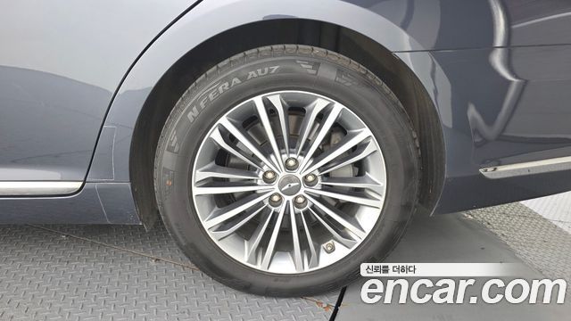 Genesis EQ900 3.8 GDI AWD Luxury 2017 — фото 27