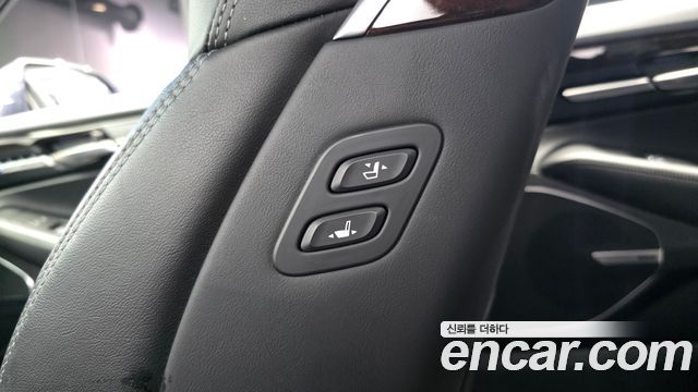 Genesis EQ900 3.8 GDI AWD Luxury 2017 — фото 33