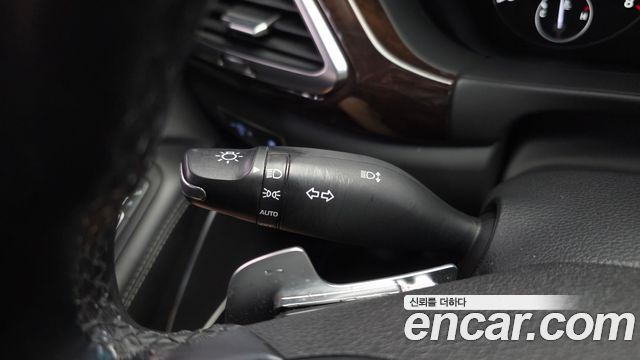Genesis EQ900 3.8 GDI AWD Luxury 2017 — фото 40