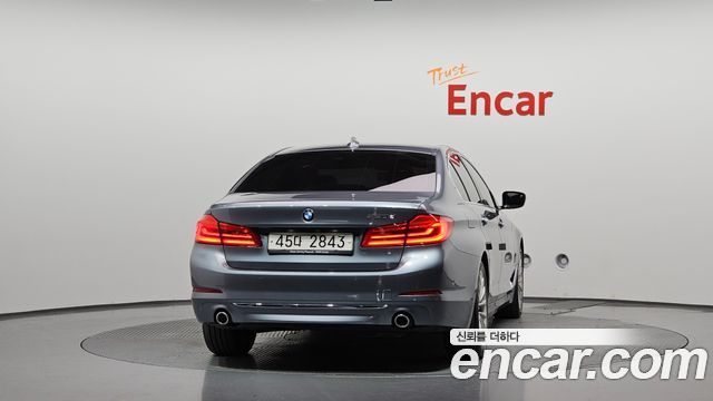 BMW 5 Series (G30) 520d Luxury Plus 2018 — фото 4