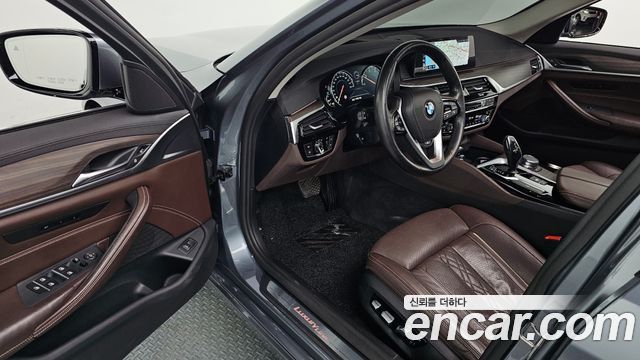 BMW 5 Series (G30) 520d Luxury Plus 2018 — фото 10