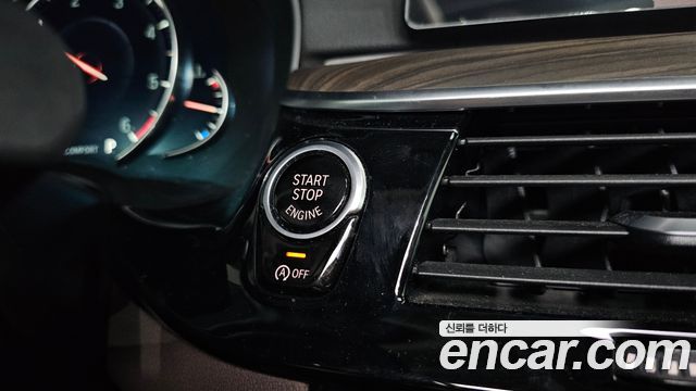 BMW 5 Series (G30) 520d Luxury Plus 2018 — фото 30