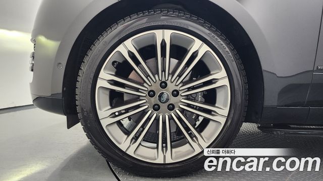 Land Rover Range Rover (V) P530 Autobiography Long Wheel Base 2023 — фото 5