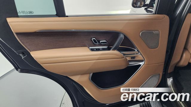 Land Rover Range Rover (V) P530 Autobiography Long Wheel Base 2023 — фото 25