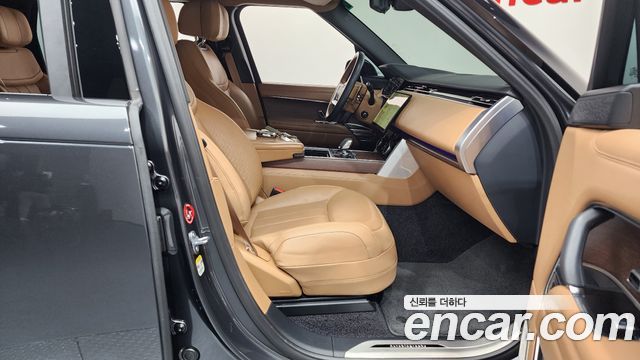 Land Rover Range Rover (V) P530 Autobiography Long Wheel Base 2023 — фото 26