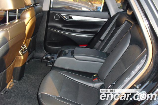 Hyundai Grandeur (IG) 3.0 LPi Exclusive (Rental Car) 2019 — фото 6