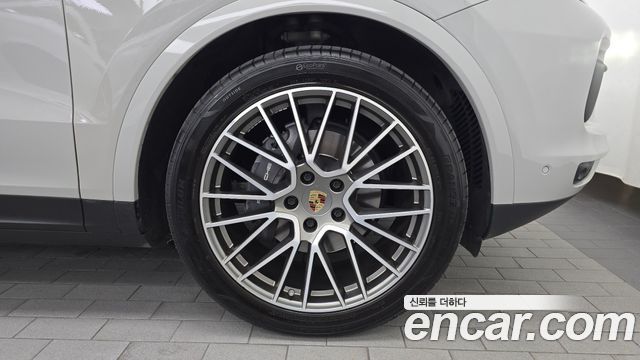 Porsche Cayenne (PO536) 3.0 COUPE PLATINUM EDITION 2023 — фото 21