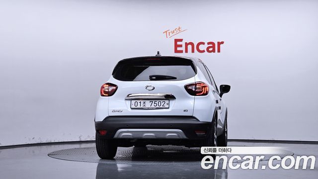 Renault Korea QM3 RE 2019 — фото 4