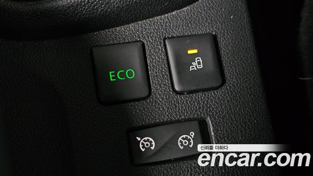 Renault Korea QM3 RE 2019 — фото 16