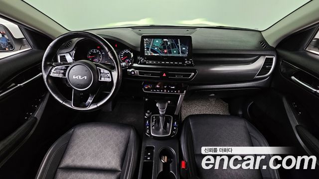 Kia Seltos Gasoline 1.6 Turbo 2WD Signature 2023 — фото 7