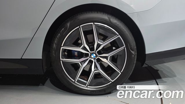 BMW 5 Series (G60) 520i M Sport 2024 — фото 21