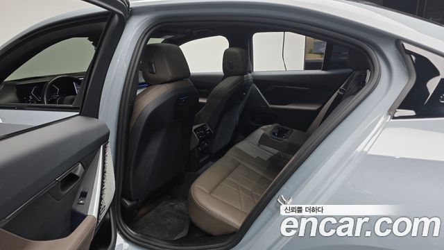 BMW 5 Series (G60) 520i M Sport 2024 — фото 26