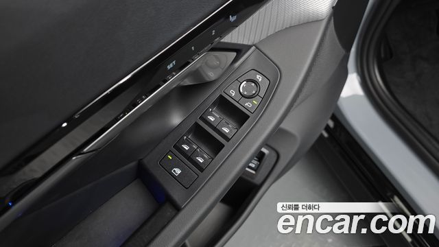 BMW 5 Series (G60) 520i M Sport 2024 — фото 29