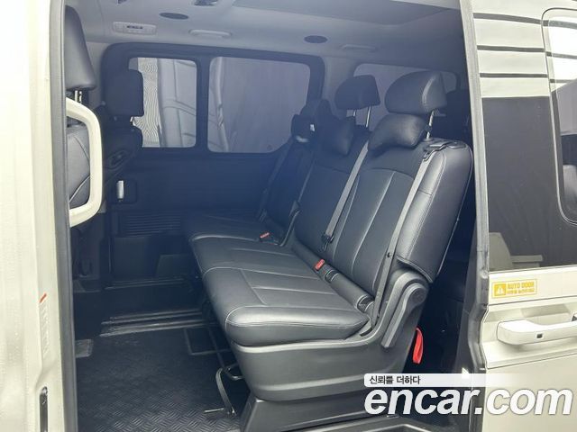 Hyundai Staria L3.5 Tourer 11-Seater Modern 2024 — фото 8