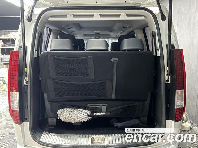 Hyundai Staria L3.5 Tourer 11-Seater Modern 2024 — фото 20