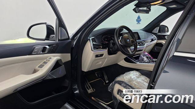 BMW X7 (G07) M50i 6STR 2022 — фото 10